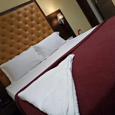 Silver Elite Hotel