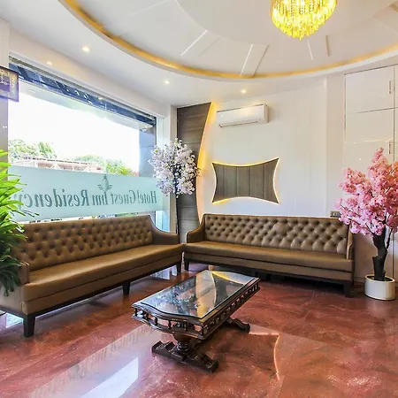 Hotel Guestinn Residency