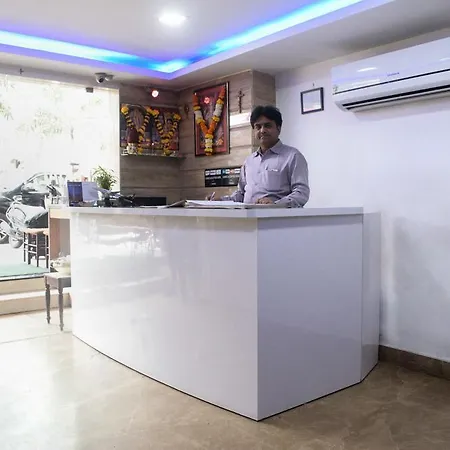 Imperial Executive Hotel 3*