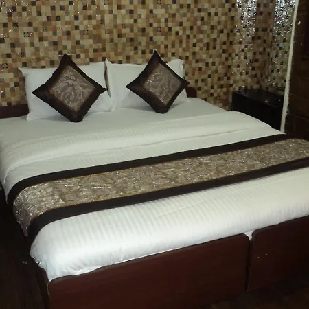Benazeer Hotel Mumbai