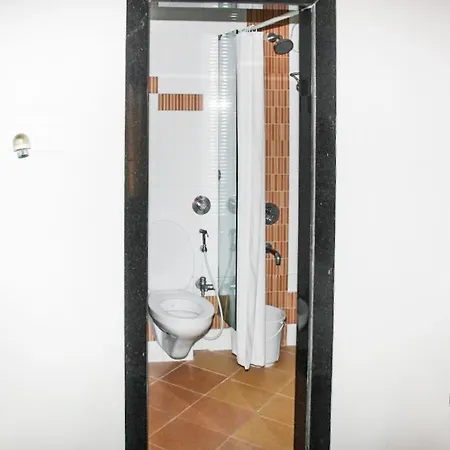 Hotel Boutique In Andheri East, Mumbai, By Guesthouser 10768 Mumbai