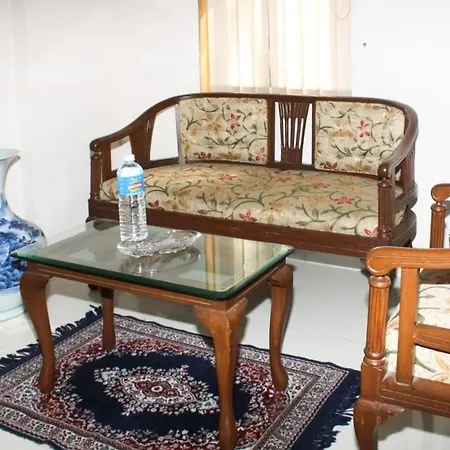 Boutique In Andheri East, Mumbai, By Guesthouser 10768 3* Mumbai