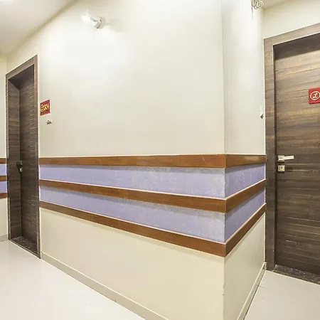 Hotel Liberty Plaza 3*