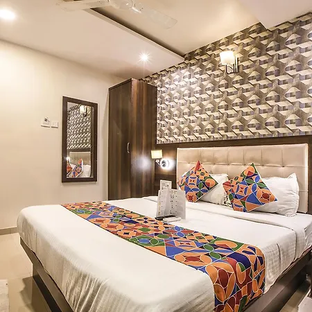 Liberty Plaza 3*