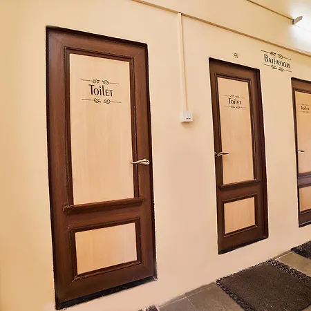 Empire Royale Hostel