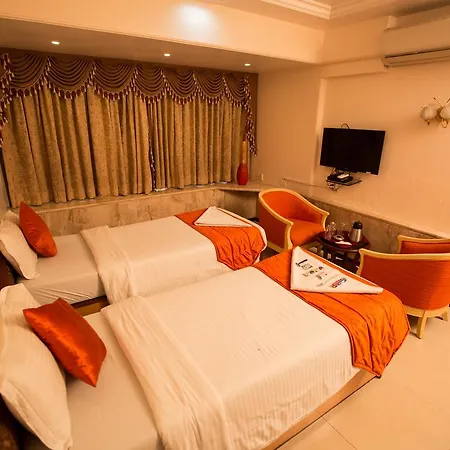 Hotel Ashwin 2*
