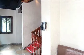 Kumkum Hotel 2*