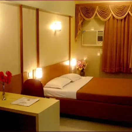 Hotel Treebo Trend Host