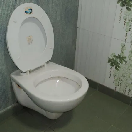 Benazeer Hotel Mumbai