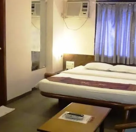 Jayshree Domestic Airport 3*