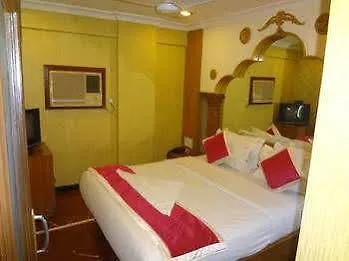 Hotel Fabhotel On Time Andheri East Mumbai