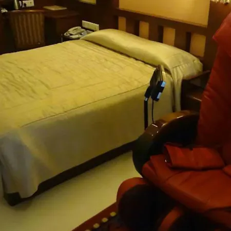 Hotel Fabhotel Shubhangan - Nr Bandra 3*