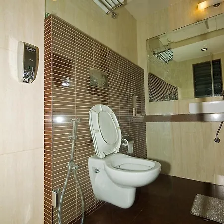 Hotel Chateau Windsor - Marine Drive