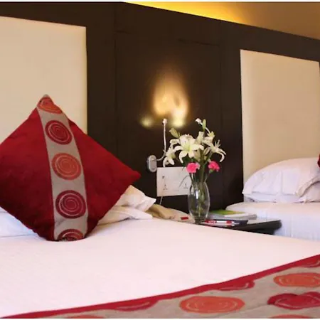 Hotel Ramee Guestline Juhu 4*
