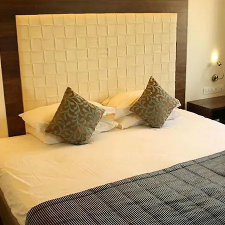 Ramee Guestline Juhu Mumbai