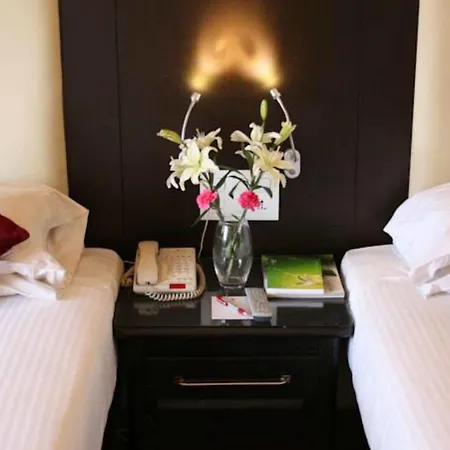 Hotel Ramee Guestline Juhu 4*
