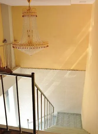 Hotel O Grand