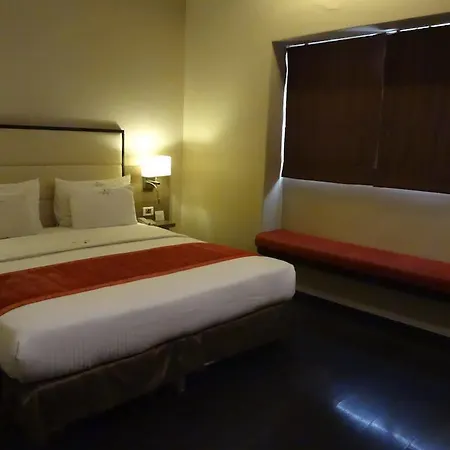 Landmark Annexe Hotel