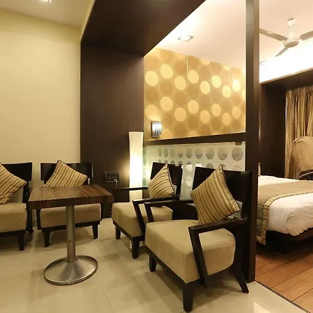 Silver Mumbai