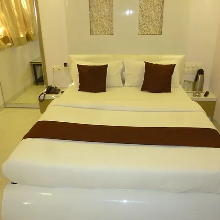 Satellite Hotel Mumbai