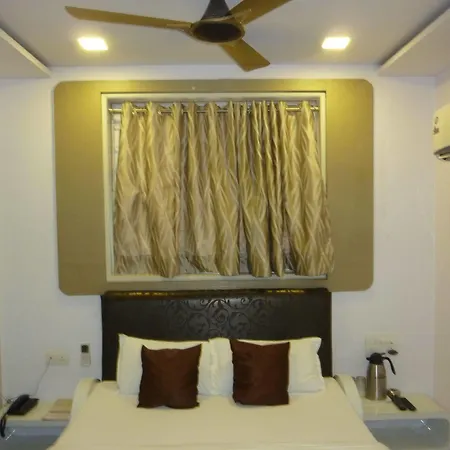 Hotel Satellite Mumbai
