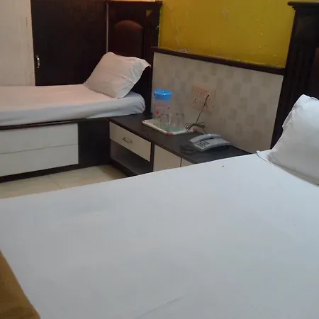 Hotel Happyland Mumbai