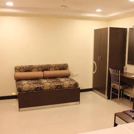 Fortune Hotel