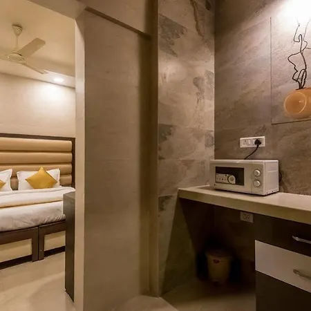 Hotel Bloom Residency Mumbai