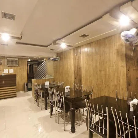 Hotel Bloom Residency