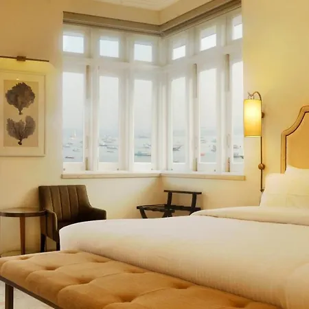 Hotel Harbour View Colaba 3*