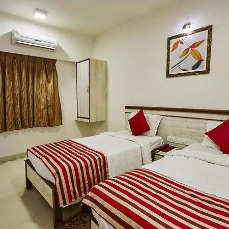 Crystal Hotel 3*