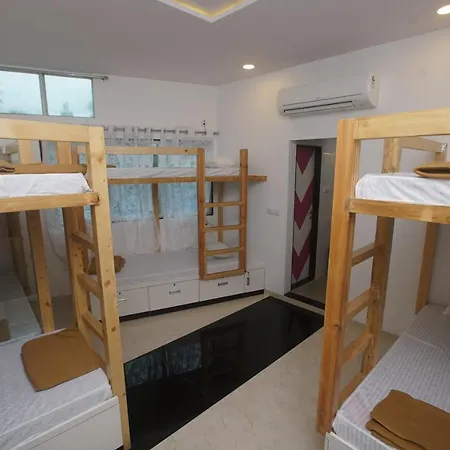 Hostel Staytion Dorm- A Backpackers