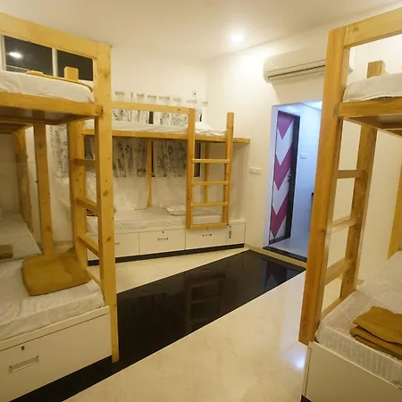 Staytion Dorm- A Backpackers Hostel *