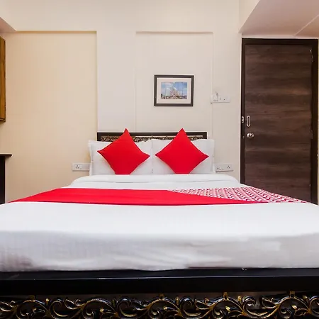 Hotel Rigga Kokilaben Dhirubhai Ambani Hospital 3*