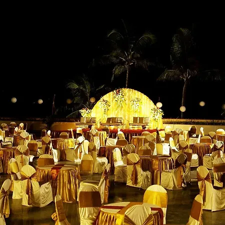The Retreat & Convention Centre Hotel 5*