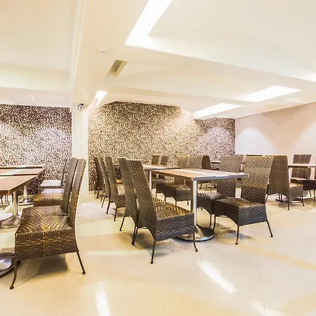 Fabhotel Savoy Airport Mumbai