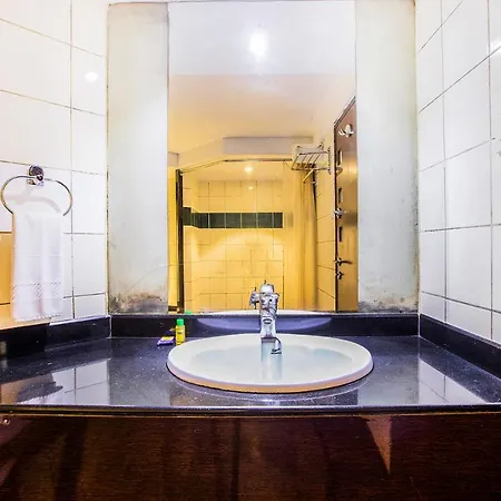 Hotel Fabhotel Savoy Airport Mumbai