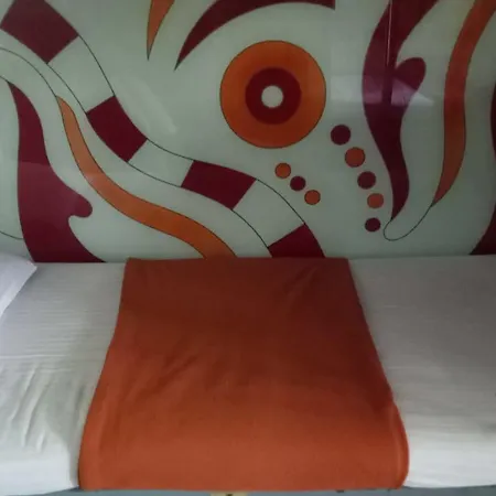 Shalimar Guest house 3*