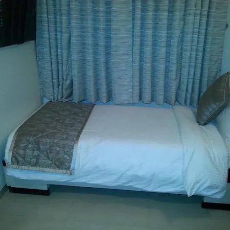 Maangta 113 @ Andheri East 2*