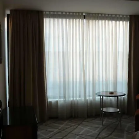 Hotel Marine Plaza