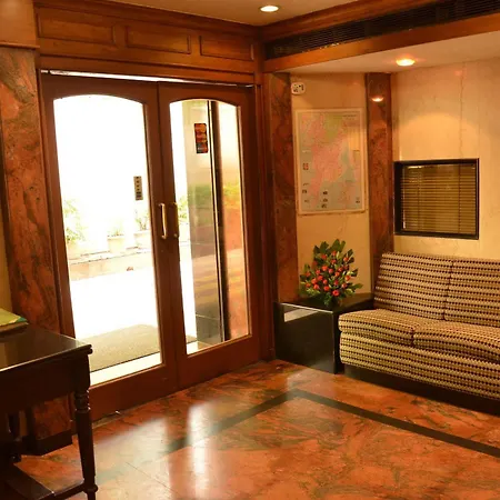 Park View, Hotel