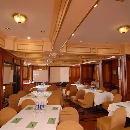 Park View, Hotel