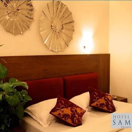 Hotel Samraj
