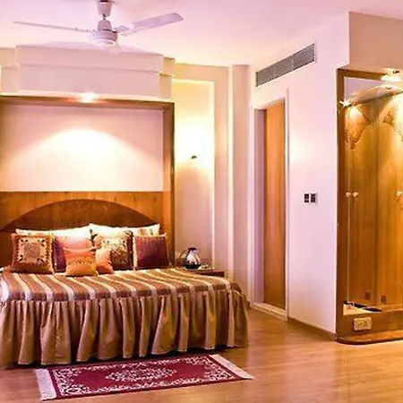 Hotel Midtown Pritam Mumbai