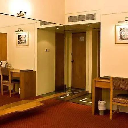 Midtown Pritam Hotel Mumbai
