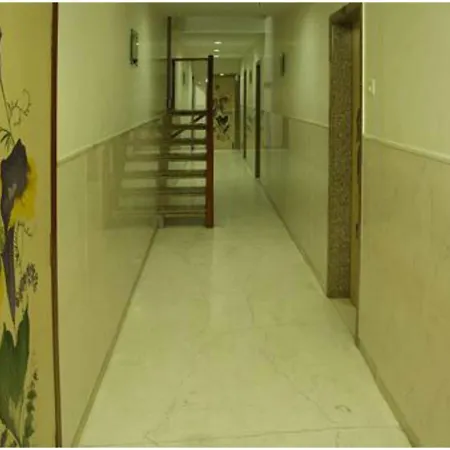 Royal Castle Hotel