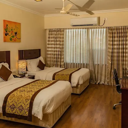 The & Powai 4*