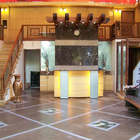 Garden Hotel