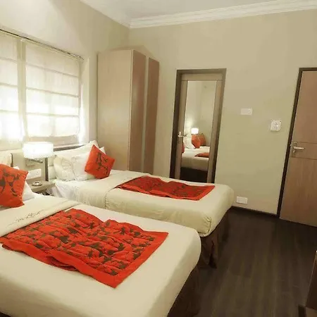 Hotel Landmark 2*