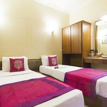 Ashray International, Sion - Near Bkc